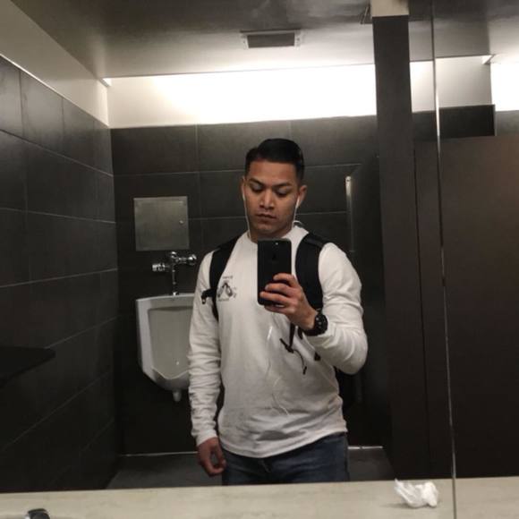 Poshmark profile picture for @fraud